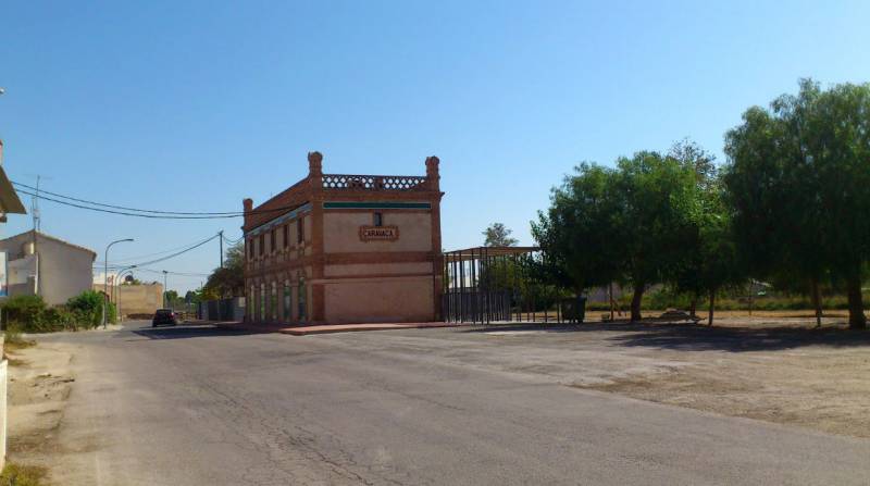 The Vía Verde del Noroeste greenway and Caravaca de la Cruz