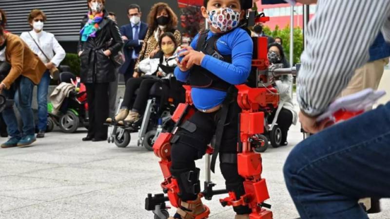 Life-changing exoskeleton coming to Virgen de la Arrixaca Hospital for children with mobility problems