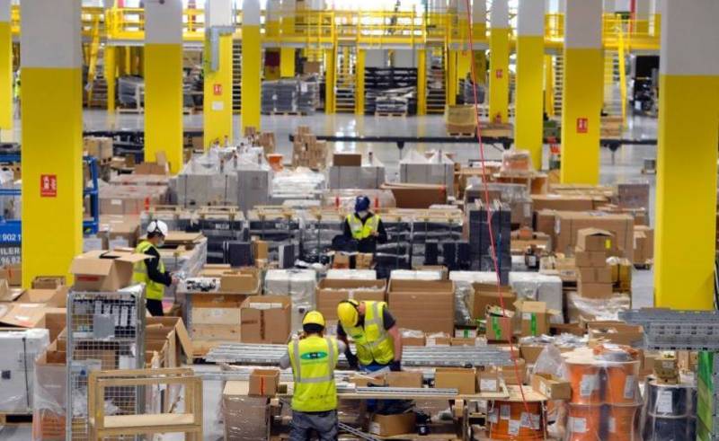 Labour inspections: Amazon logistics centre in Corvera under the microscope