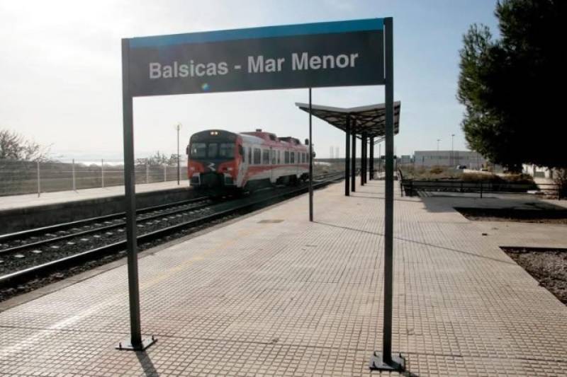 San Javier public transport: buses, coaches, trains and boats