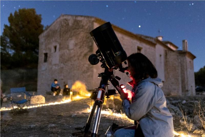August 29 A night of stargazing and ancient myths in the Caravaca village of La Encarnación