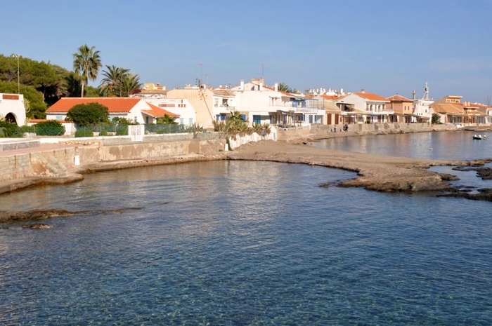 Cartagena beaches: Cala Medina in Cabo de Palos